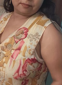 Independent - escort in Noida Photo 3 of 3