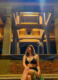 Independent Escort Incall Delhi - puta in Noida Photo 2 of 4