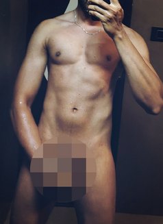 Independent Escort John - Male escort in Dubai Photo 15 of 16