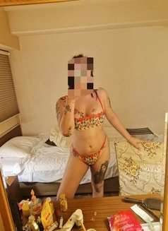 NOT HERE YET: AVAILABLE FOR CAMSHOW - escort in Iwakuni Photo 3 of 7