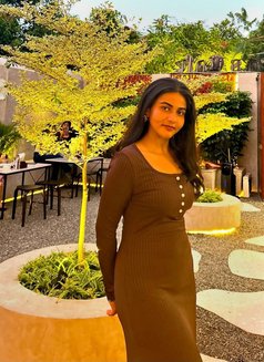 Independent Escort Miss Priti Saha - escort in Kolkata Photo 1 of 6