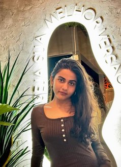 Independent Escort Miss Priti Saha - escort in Kolkata Photo 3 of 6