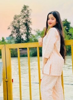 Independent Escorts Service Jaipur - puta in Jaipur Photo 1 of 5