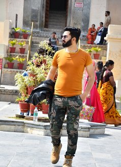 Independent Fast Fucking Boy - Male adult performer in Jaipur Photo 2 of 2