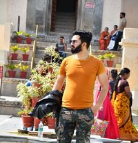 Independent Fast Fucking Boy - Male adult performer in Jaipur