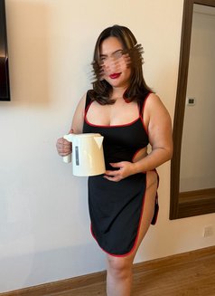 Independent Dominant Filipina - escort in Dubai Photo 8 of 13