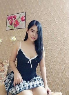 Independent Filipina young scarlet - puta in Dubai Photo 8 of 10