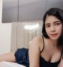 Independent Filipina young scarlet - escort in Dubai Photo 8 of 9