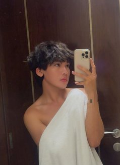 Independent &Flexible 🇵🇭 25 - Male escort in Dubai Photo 3 of 13
