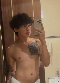 Independent &Flexible 🇵🇭 25 - Male escort in Dubai Photo 13 of 13
