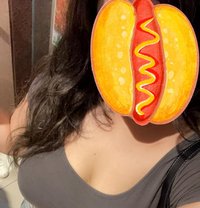 Independent & Full Blonde Genuine Escort - puta in Pune