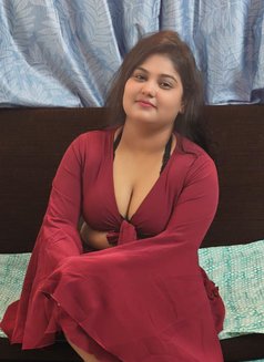 Independent Gfe, Cam Show & Real Meet - puta in Bangalore Photo 2 of 8