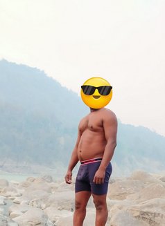 Independent Gigolo From Lucknow - Male escort in Lucknow Photo 1 of 3