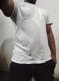 Independent Gigolo From Lucknow - Male escort in Lucknow Photo 3 of 3