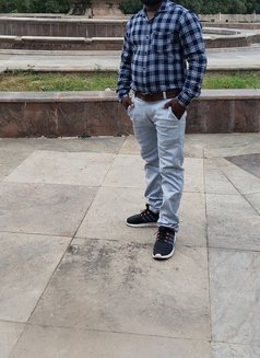 Independent Gigolo From Lucknow - Male escort in Lucknow Photo 4 of 4