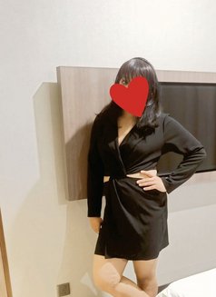 Tamil girl Akshata - escort in Singapore Photo 4 of 7