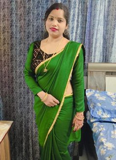 Independent Girl Cam/real Meet Fun, esc - puta in Navi Mumbai Photo 2 of 3