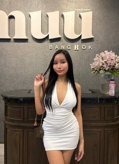 INDEPENDENT GIRL - escort in Bangkok Photo 3 of 7