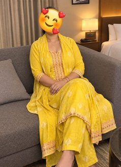 🥀CAM 📸 RECORDED PORN - puta in Gurgaon Photo 1 of 2