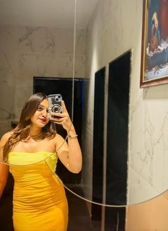 Independent Girl Fun and Real Meet - escort in New Delhi Photo 1 of 3