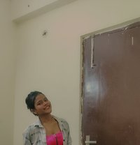 Independent Girl Incall and Outcall - escort in Noida