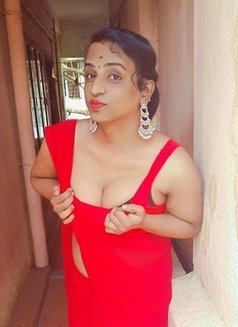 Nandhini Darling in Real meet + came - adult performer in Chennai Photo 5 of 7