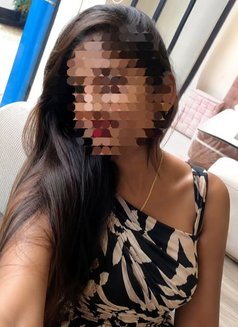 Independent Girl - escort in Mumbai Photo 2 of 6