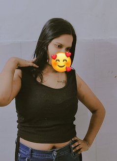 Independent Girl Kajal - puta in Gurgaon Photo 2 of 3