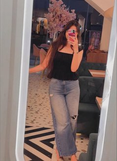 Independent Girl, No Broker, Meet & Cam - puta in Bangalore Photo 5 of 7