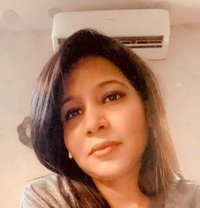 Independent Girl,Real meet & webcam - puta in Mumbai