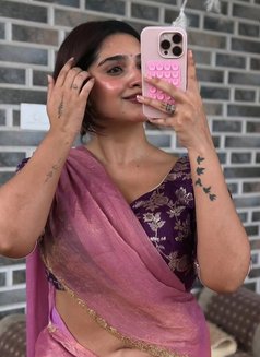 Independent Girl Real Meet/nude Cam - escort in Surat Photo 4 of 4