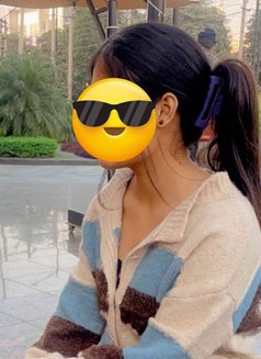 Independent Girl,Real meet & webcam - puta in Chennai Photo 4 of 5