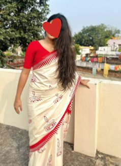 Independent Girl,Real meet & webcam - puta in Hyderabad Photo 3 of 3