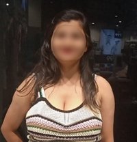 Independent Girls Available - puta in Noida