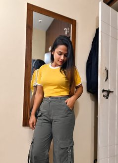 Independent Girls Ready to Do for Money - escort in Bangalore Photo 2 of 4