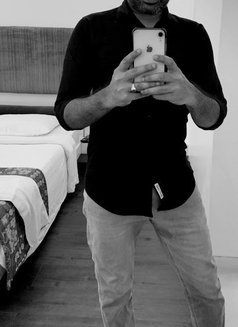 Independent Giver Nsa @ Strict Privacy - Male escort in Bangalore Photo 2 of 2