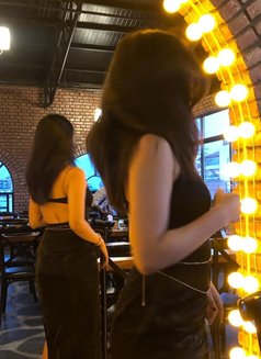 Independent Hot Cam and Real Meet - escort in Noida Photo 6 of 8