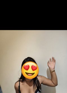 Independent House Wife Aunty - escort in Bangalore Photo 1 of 5