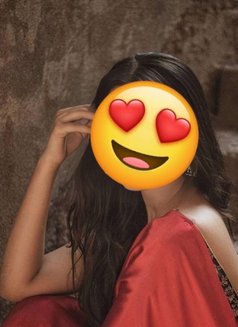 Independent House Wife Available - puta in Bangalore Photo 4 of 4