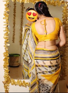 PUNJABI BHABHI ONLY OUTCALL - escort in Noida Photo 17 of 19