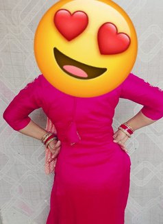 Independent House Wife Cam/meet - escort in Noida Photo 2 of 11