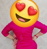 Independent House Wife Cam/meet - escort in Noida