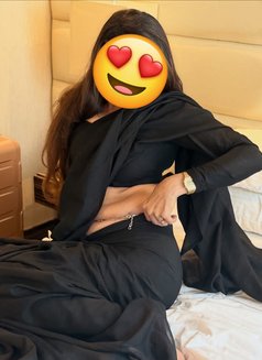 Independent House Wife Cam/meet no adwan - escort in Noida Photo 23 of 23