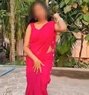 Corporate Independent Mature Girl - puta in Pune Photo 2 of 4