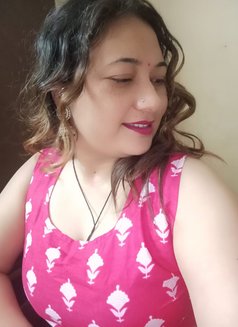 Independent House Wife Genuine Genuine - escort in New Delhi Photo 2 of 6