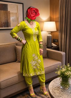 Independent House Wife - escort in New Delhi Photo 4 of 18