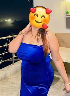 Independent House Wife - puta in New Delhi Photo 10 of 23