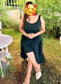 Independent House Wife - puta in New Delhi Photo 16 of 23