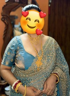 Independent House Wife - puta in New Delhi Photo 18 of 23