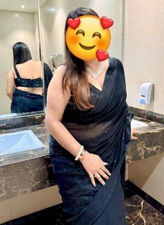 Independent House Wife - puta in New Delhi Photo 20 of 23